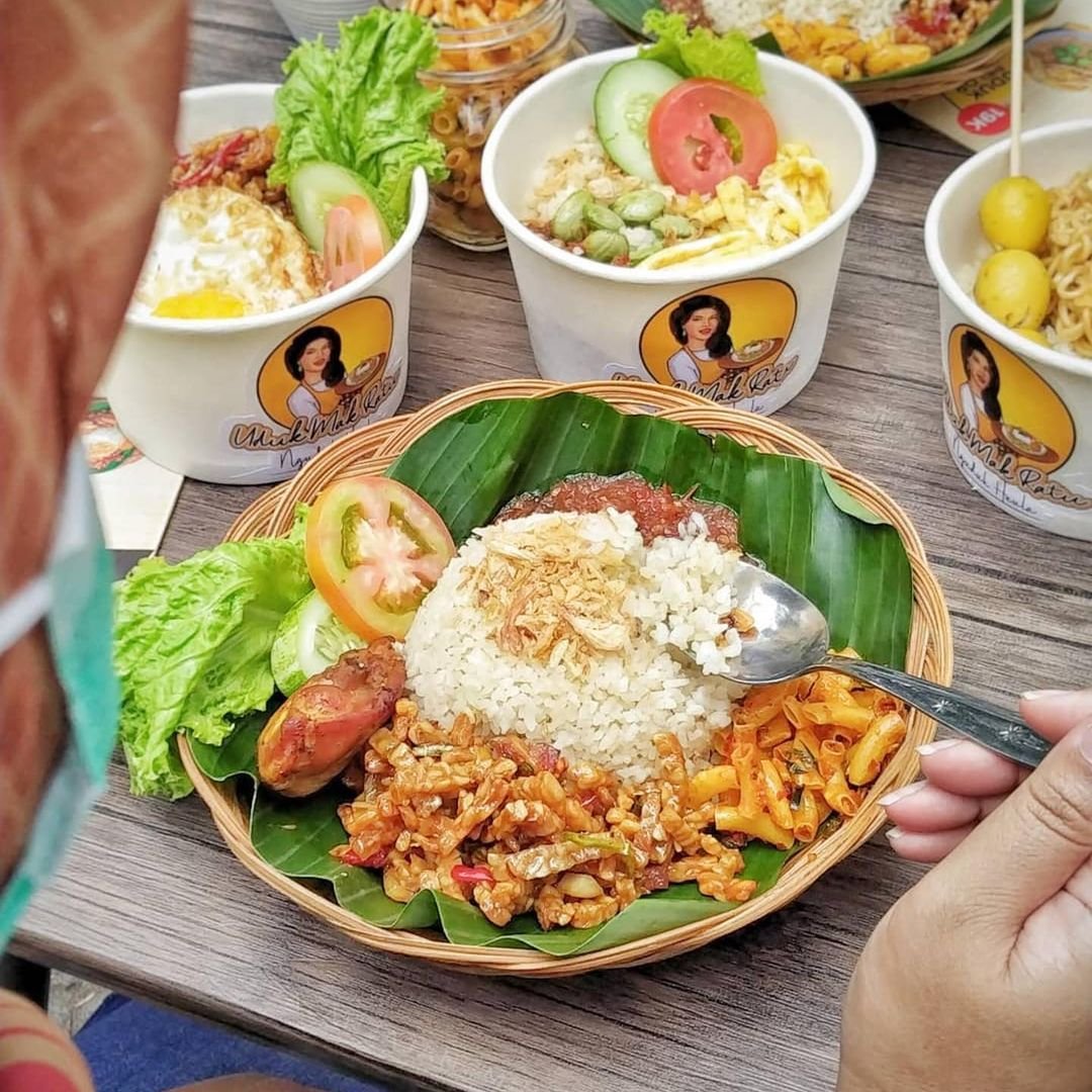 10 Nasi Uduk Bandung yang Terkenal Banget