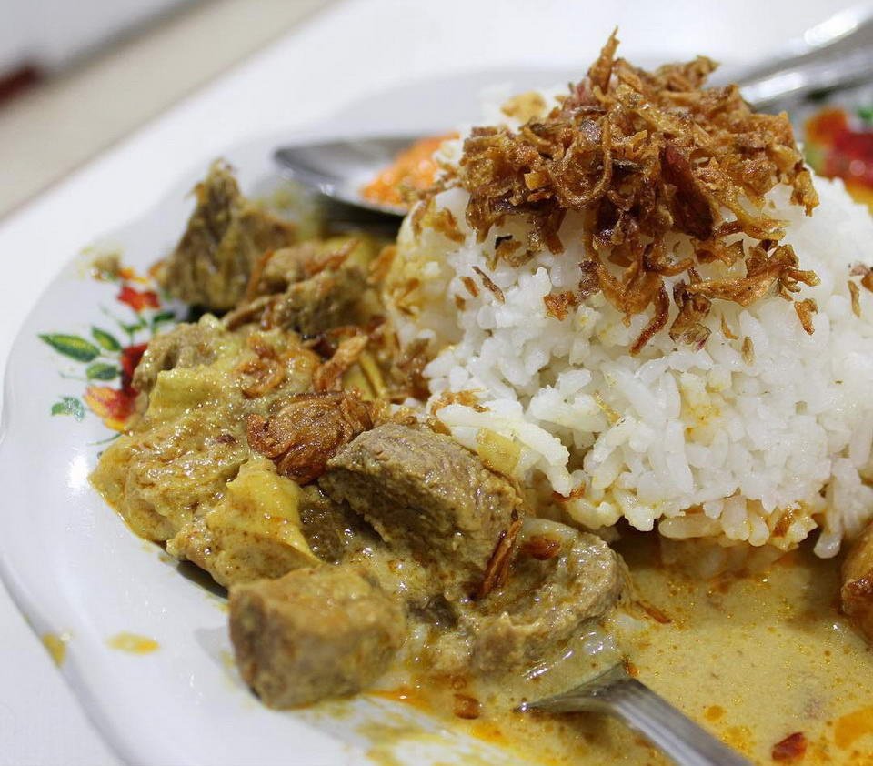 Rasakan Kelezatan 7 Gulai di Jakarta Paling Terkenal Ini!