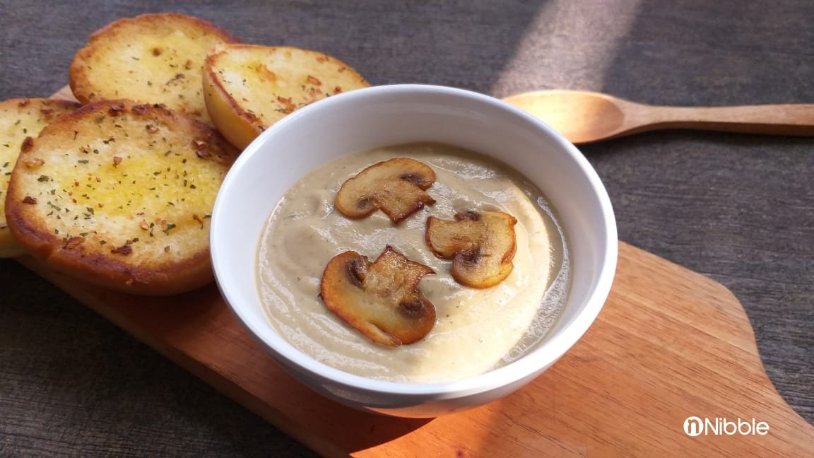 Resep Mushroom Soup Kental dan Creamy