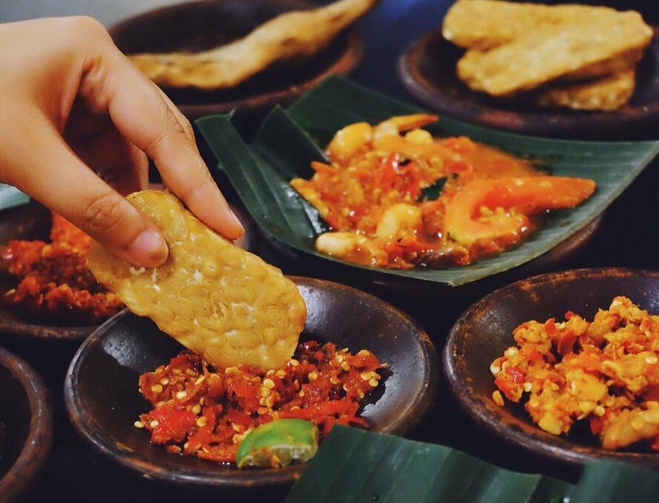 7 Jenis Sambal di Indonesia yang Bikin Kepedesan