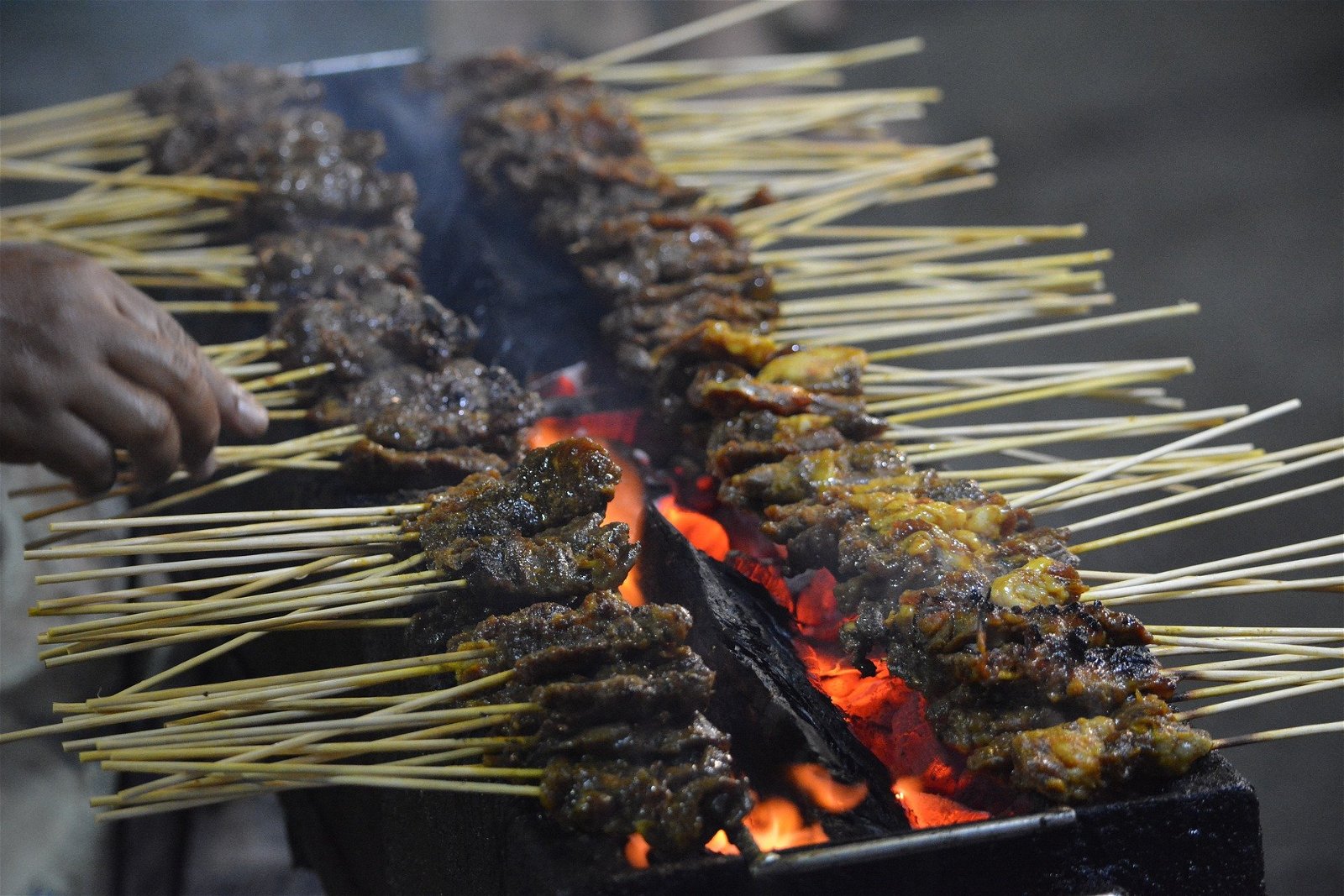 10 Sate Ayam Terenak di Jakarta. Cobain Yuk!