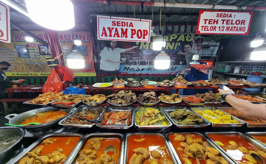 Nggak Sempat Masak? Ini 10 Tempat Sahur di Jakarta yang Buka 24 Jam